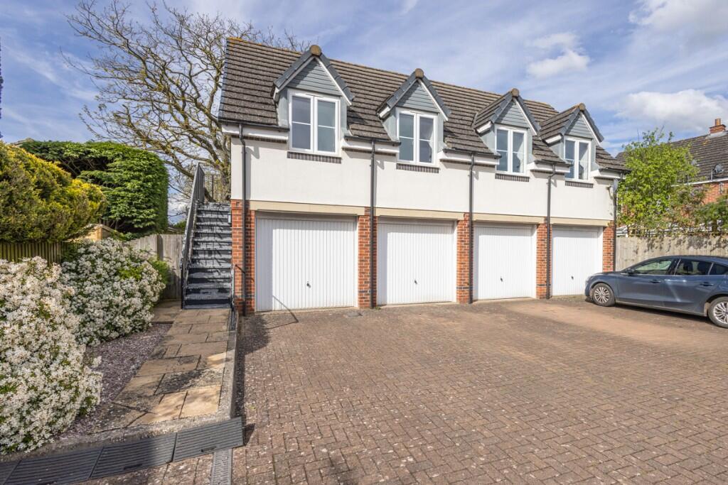 Main image of property: Galanos,Long Itchington,CV47