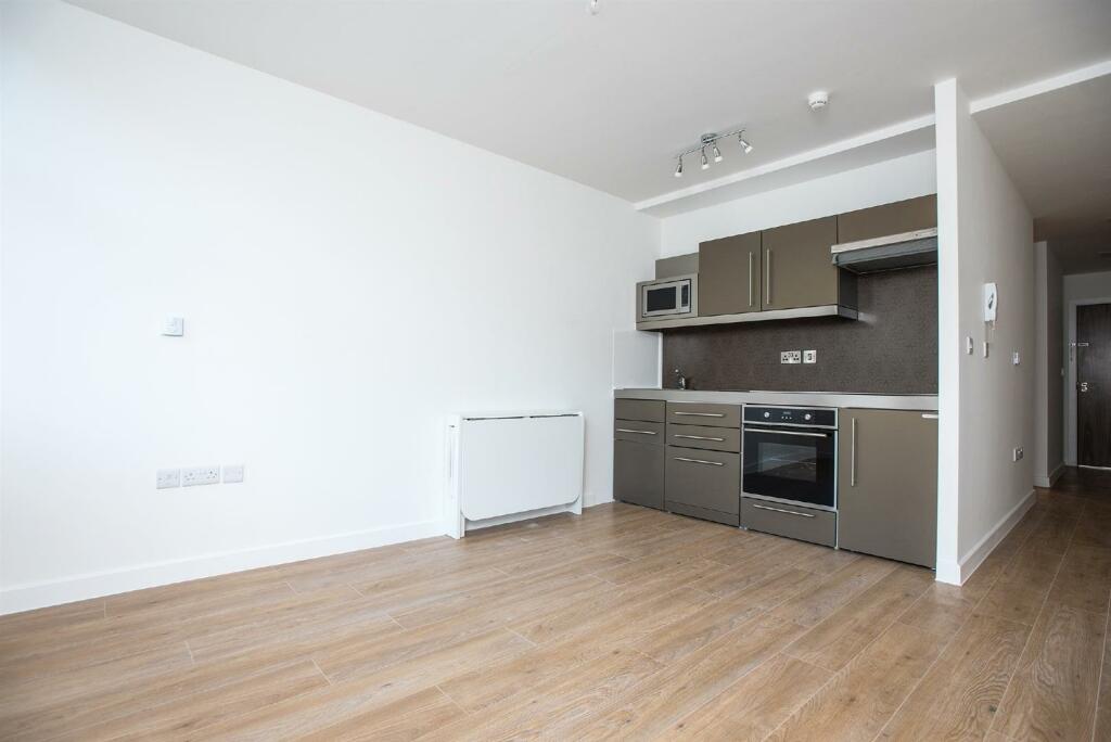 1 bedroom apartment for rent in Portcullis House , Platform road, SO14 3FU, SO14