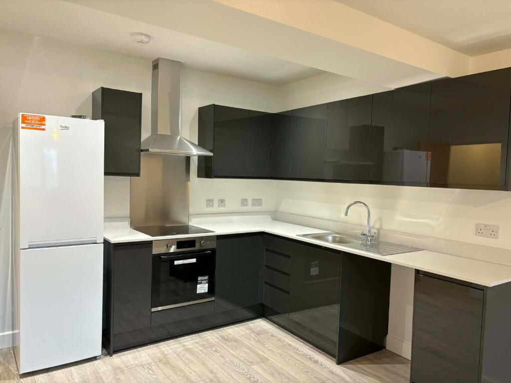 Main image of property: Wellington Way, Waterloovile PO7 7ED