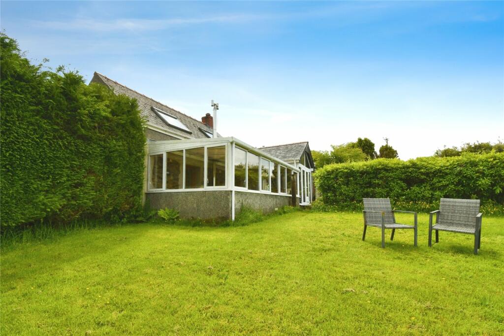 Main image of property: Rosebush, CLYNDERWEN, Dyfed, SA66