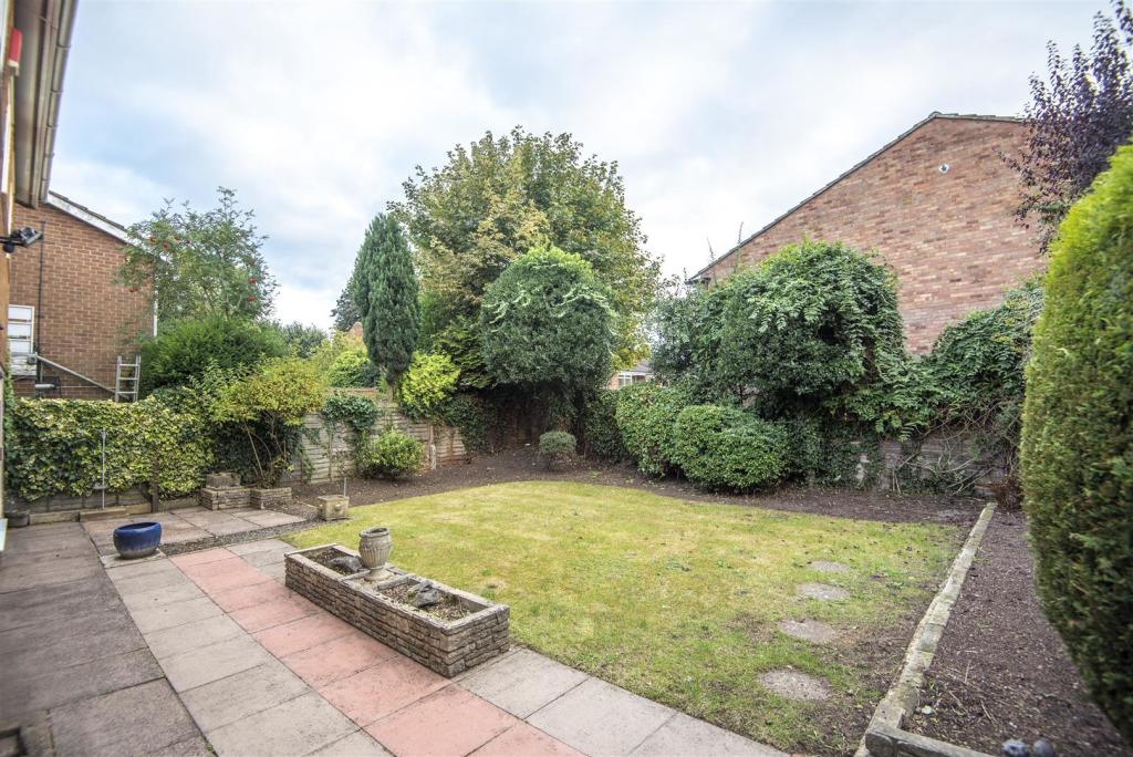 4 bedroom house for sale in Upper St. John Street, Lichfield, WS14