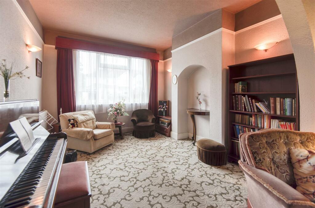 Additional property image - Lichfield Road, Hopwas, Tamworth
