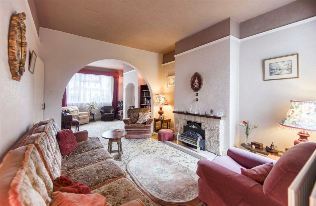Additional property image - Lichfield Road, Hopwas, Tamworth
