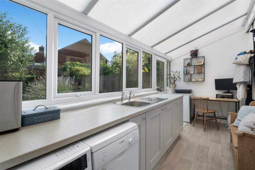 Additional property image - The Square, Elford, Tamworth