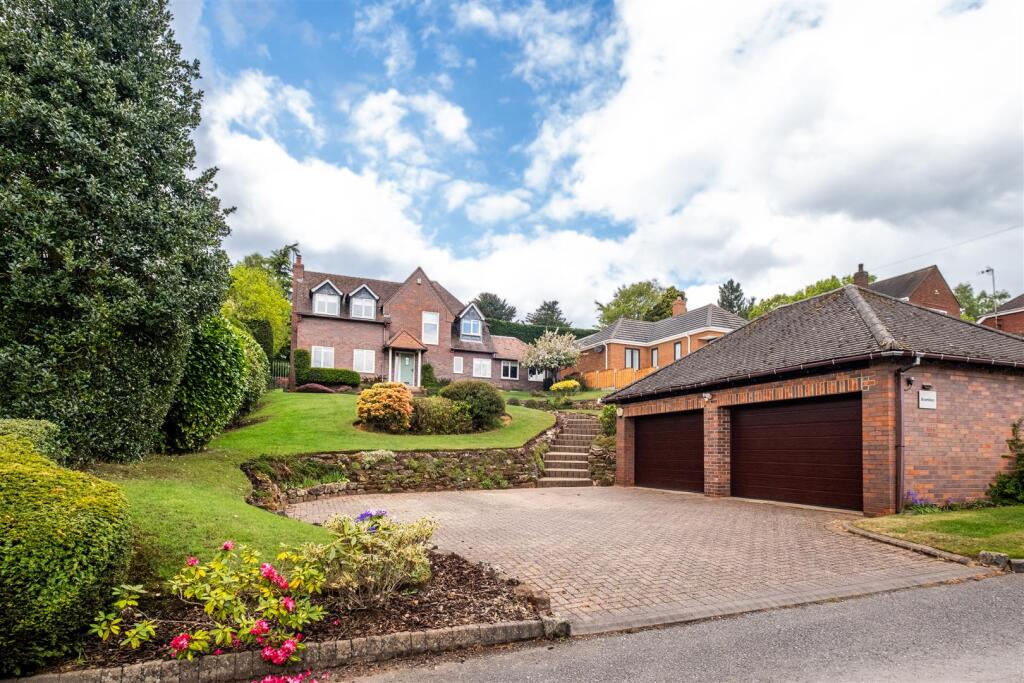 Main image of property: Packington Lane, Hopwas, Tamworth