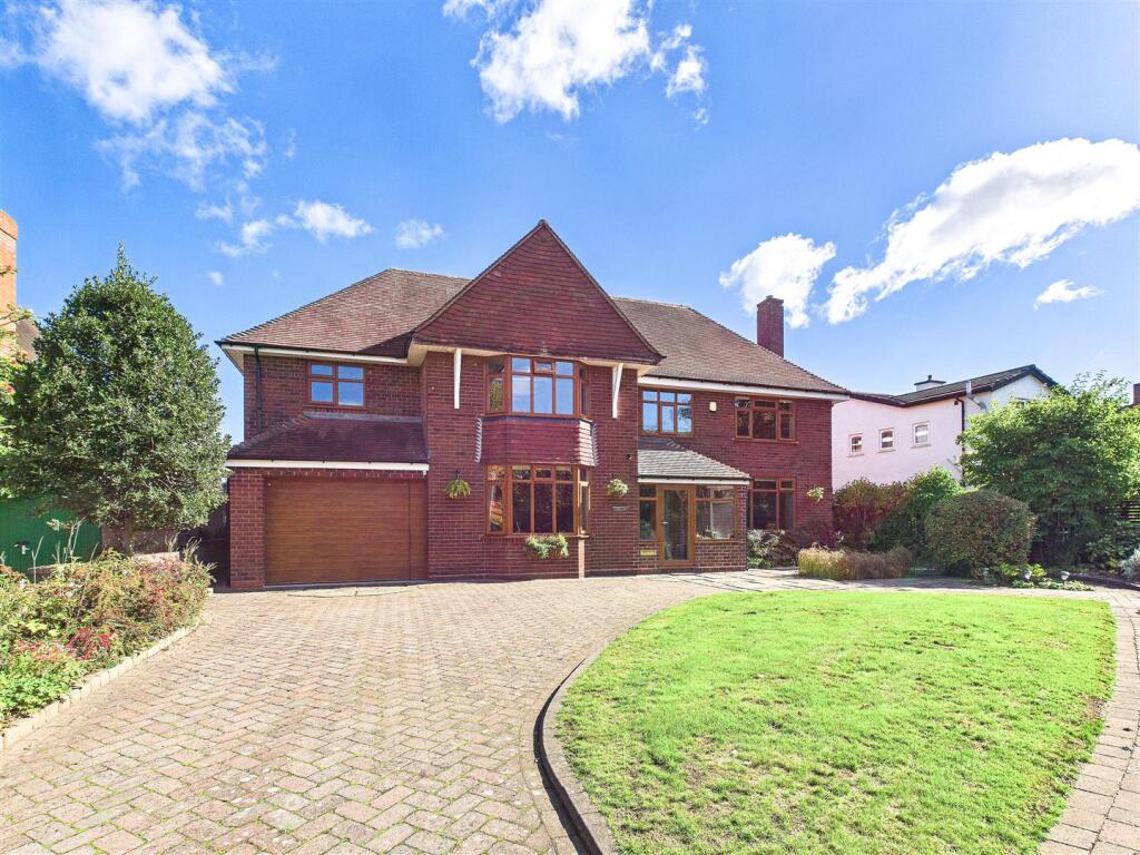 Main image of property: The Friary, Lichfield