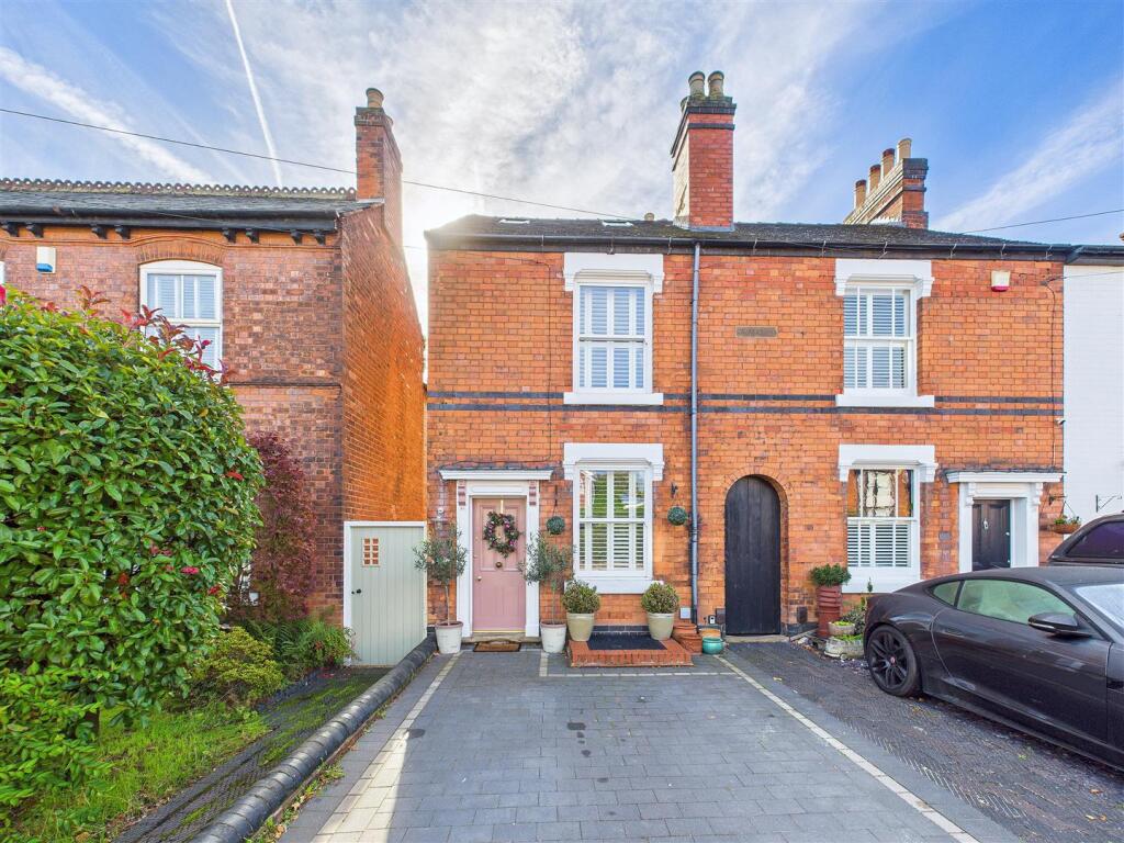 Main image of property: Walsall Road, Lichfield