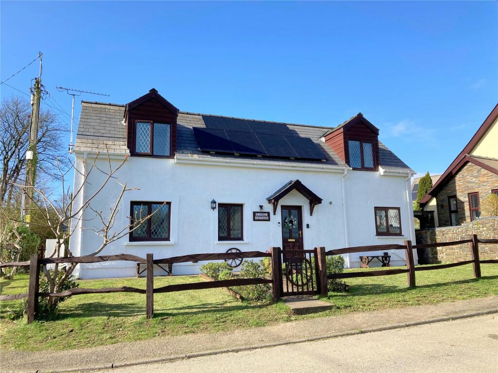 3 bedroom detached house for sale in Spittal, Haverfordwest