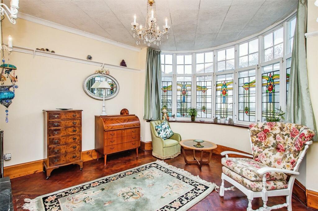 4 bedroom detached house for sale in The Rath, Milford Haven, SA73