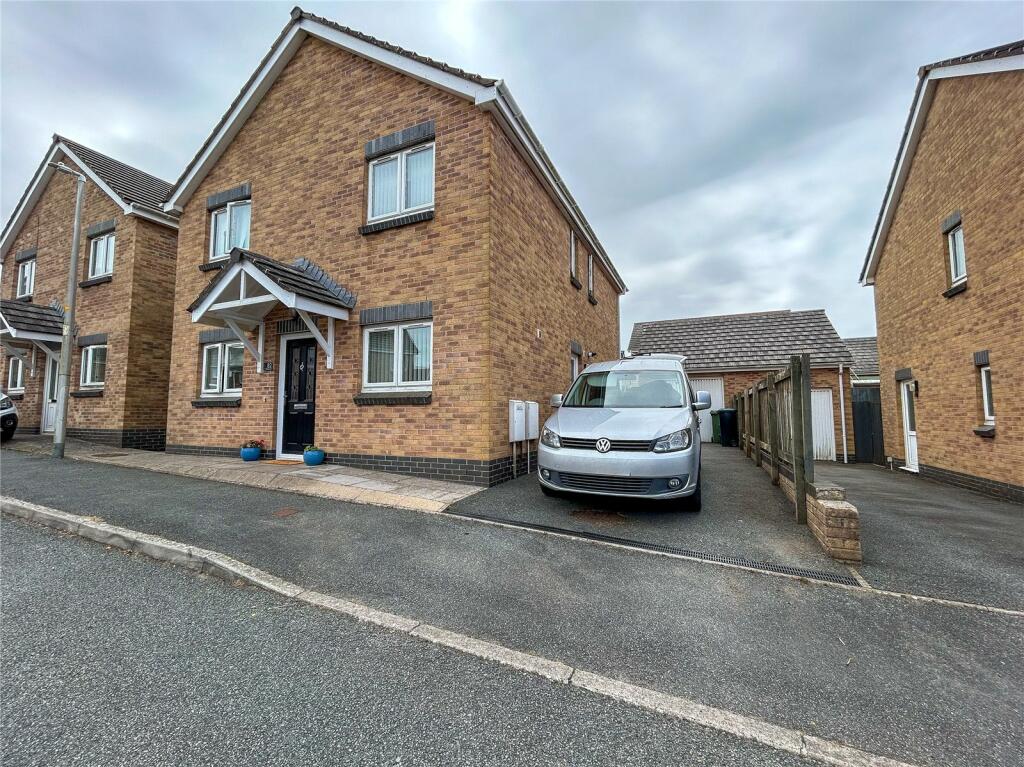 Main image of property: Skomer Drive, Milford Haven, Pembrokeshire, SA73