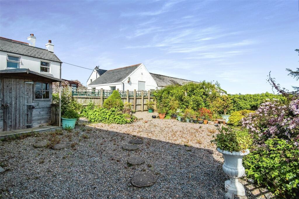 3 bedroom detached house for sale in Pentlepoir, Saundersfoot