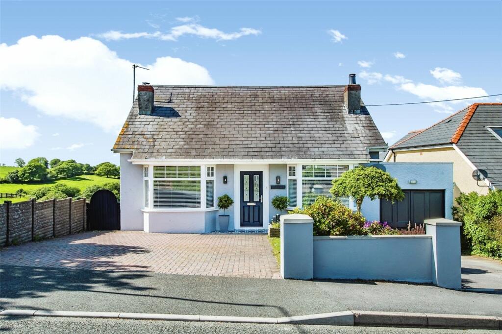 3 bedroom bungalow for sale in Sandy Hill Road, Saundersfoot