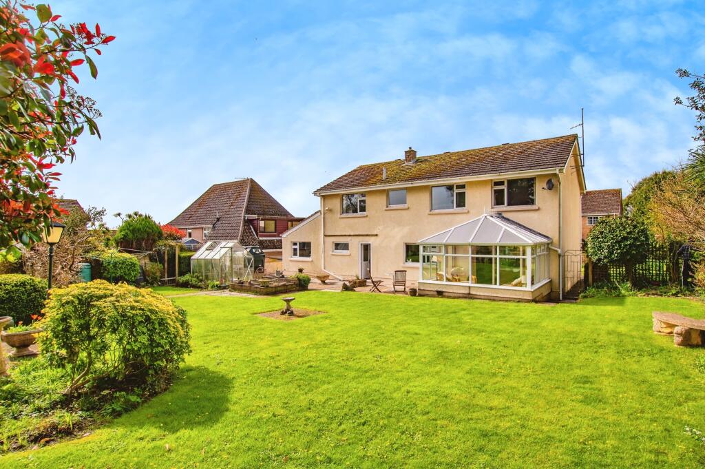 5 bedroom detached house for sale in St. Davids Close, Tenby