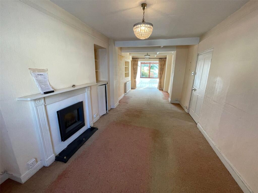 4 bedroom terraced house for sale in The Norton, The Norton, Tenby, SA70
