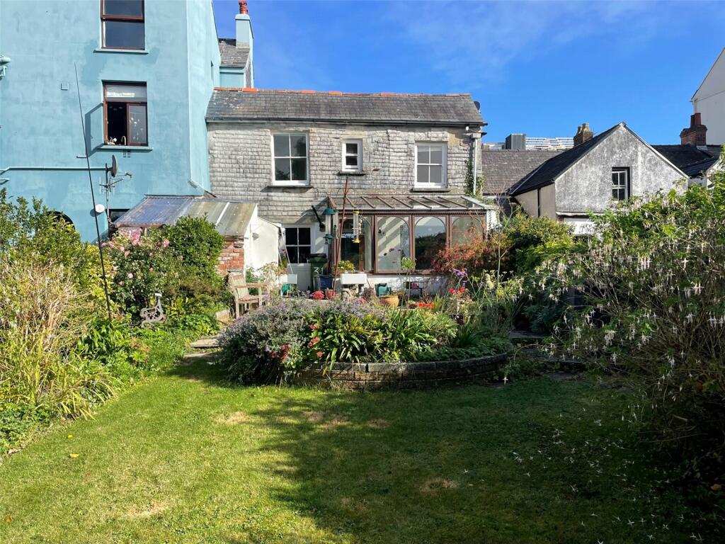 4 bedroom terraced house for sale in The Norton, The Norton, Tenby, SA70