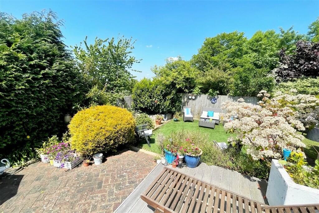 4 bedroom semidetached house for sale in Larkfield Way, BN1