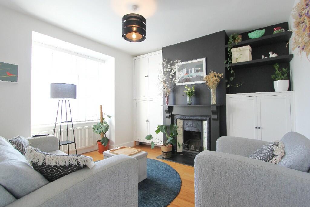 3 bedroom terraced house for sale in Hollingdean Terrace, BN1