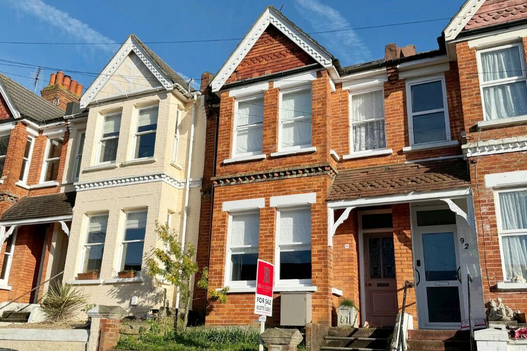 4 bedroom terraced house for sale in Osborne Road, BN1