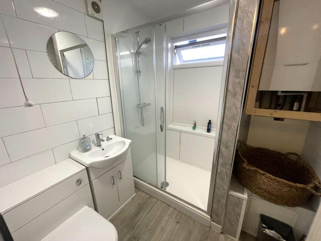 Studio flat for rent in Osmond Road, Hove, East Sussex, BN3