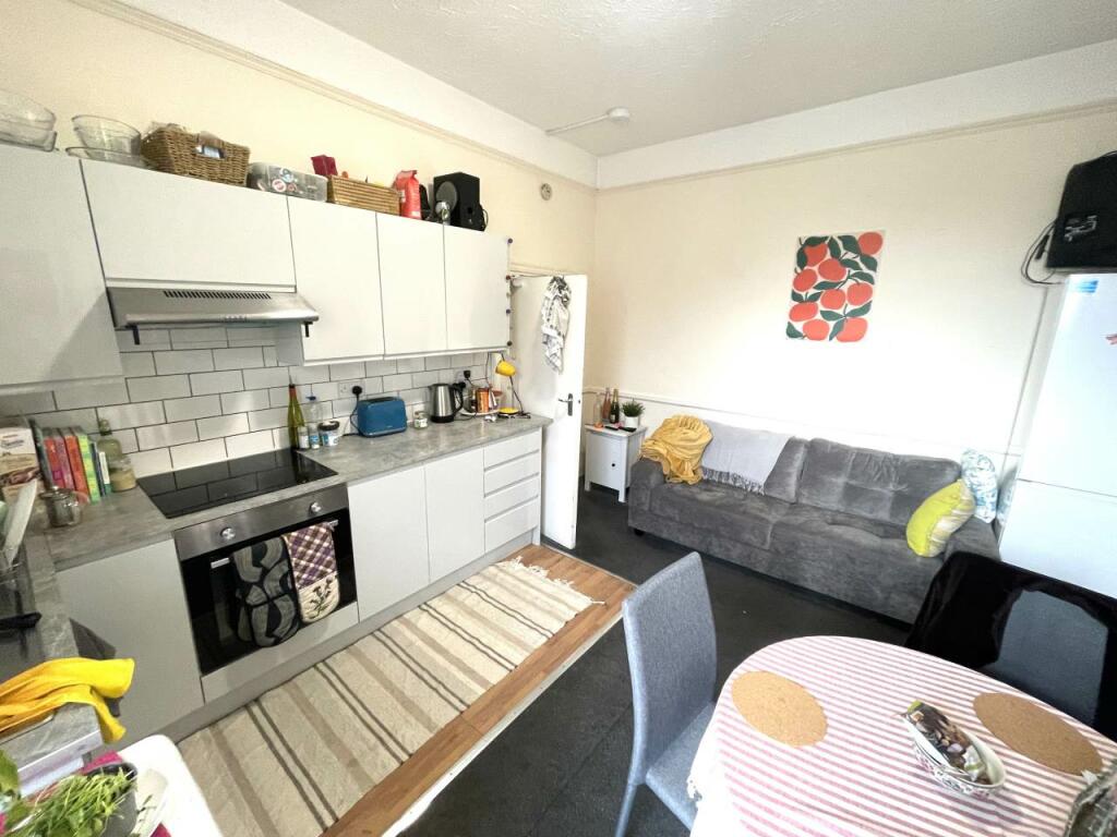 Additional property image - Church Road, Hove, East Sussex