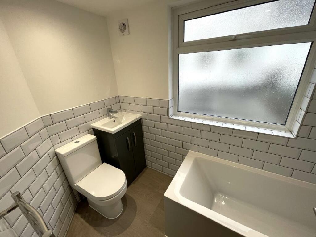 Additional property image - Queens Road, Brighton, East Sussex