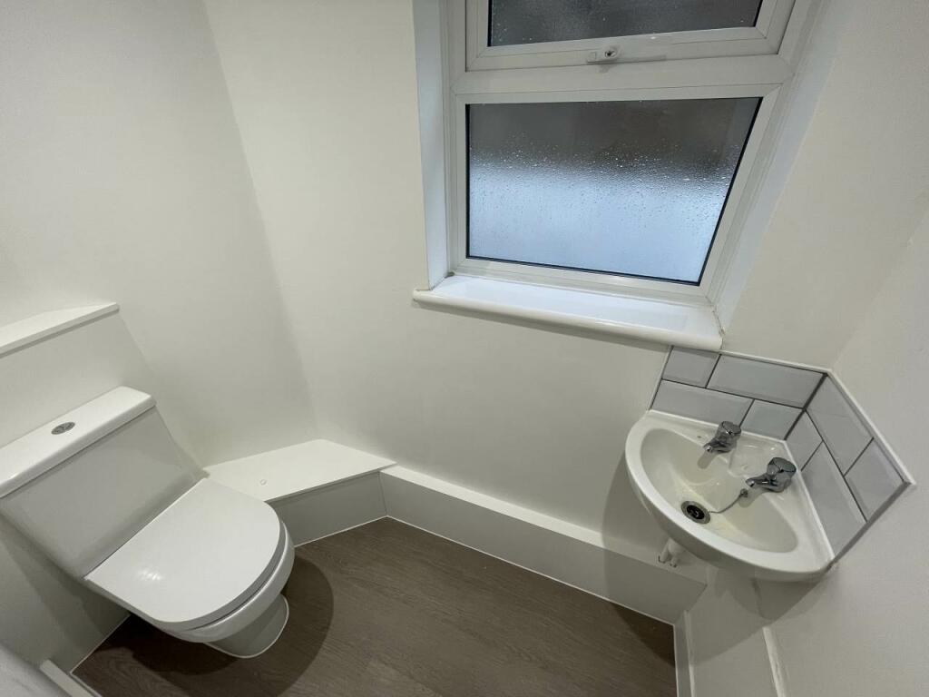 Additional property image - Queens Road, Brighton, East Sussex