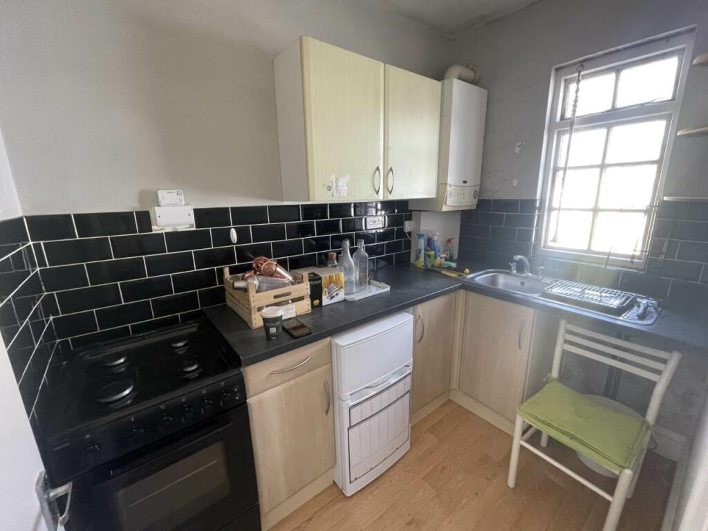 Additional property image - Ewart Street, Brighton,