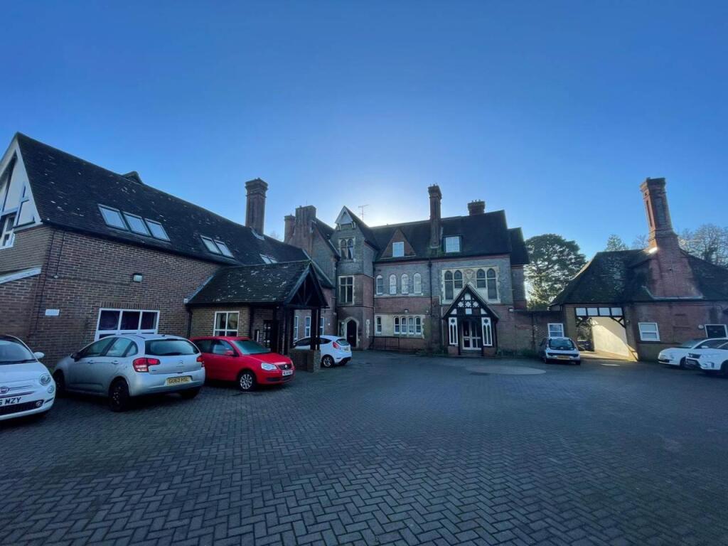 Main image of property: Horsgate House, Hanlye Lane, Cuckfield