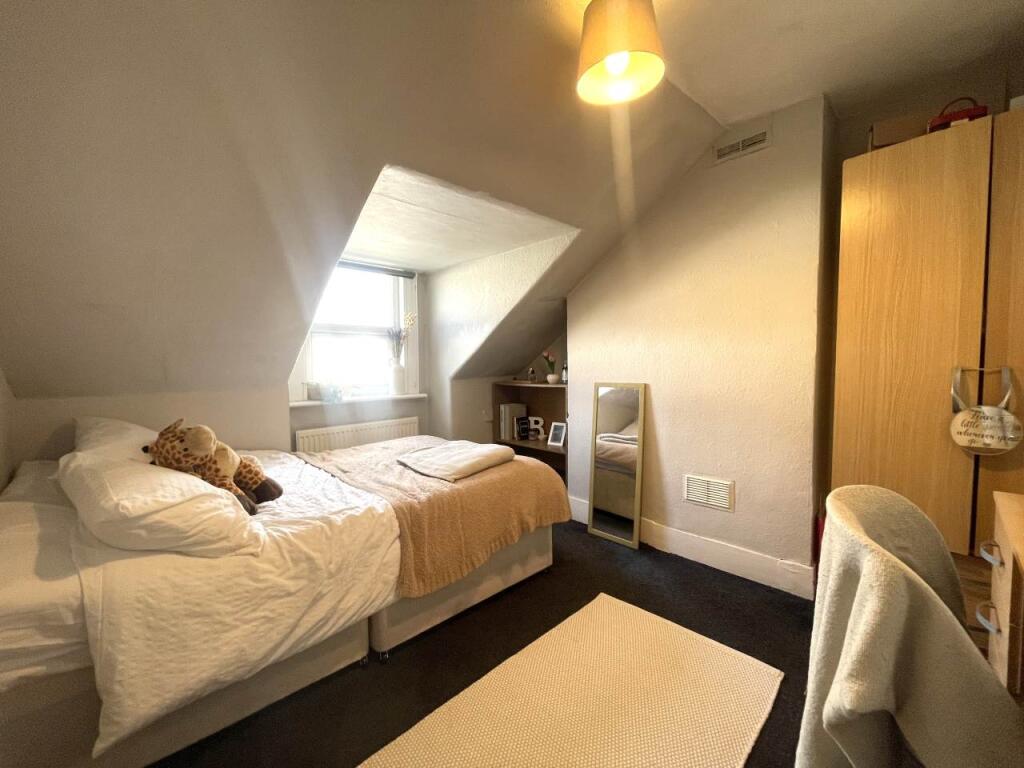 Additional property image - Viaduct Road, Brighton, East Sussex