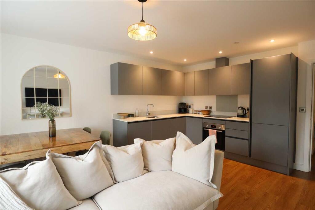 Additional property image - Purley Rise