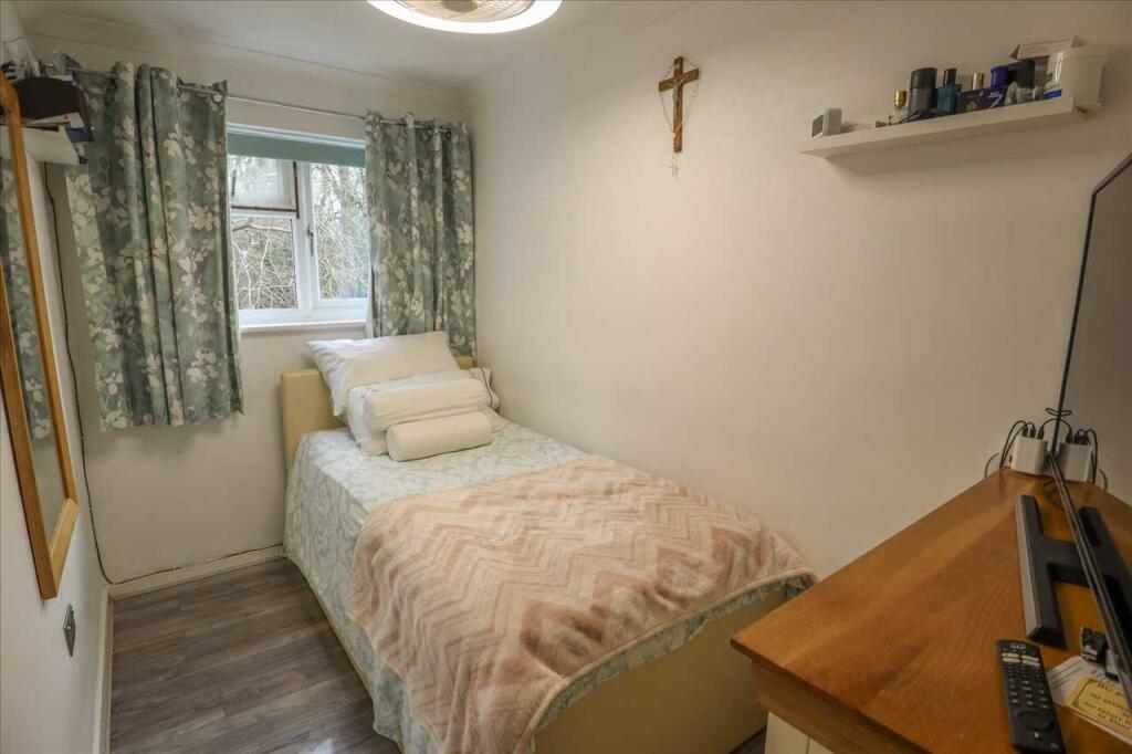Additional property image - Southlands Close