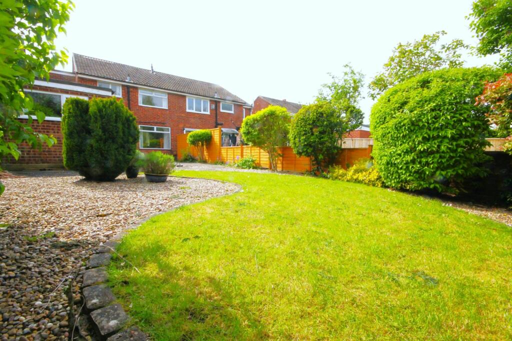 4 bedroom semidetached house for sale in Auckland Way, Hartburn