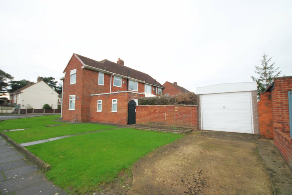 4 bedroom semi-detached house