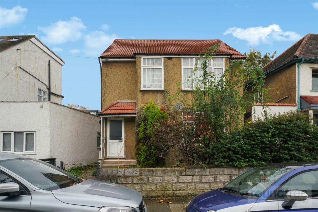 Main image of property: Kings Close