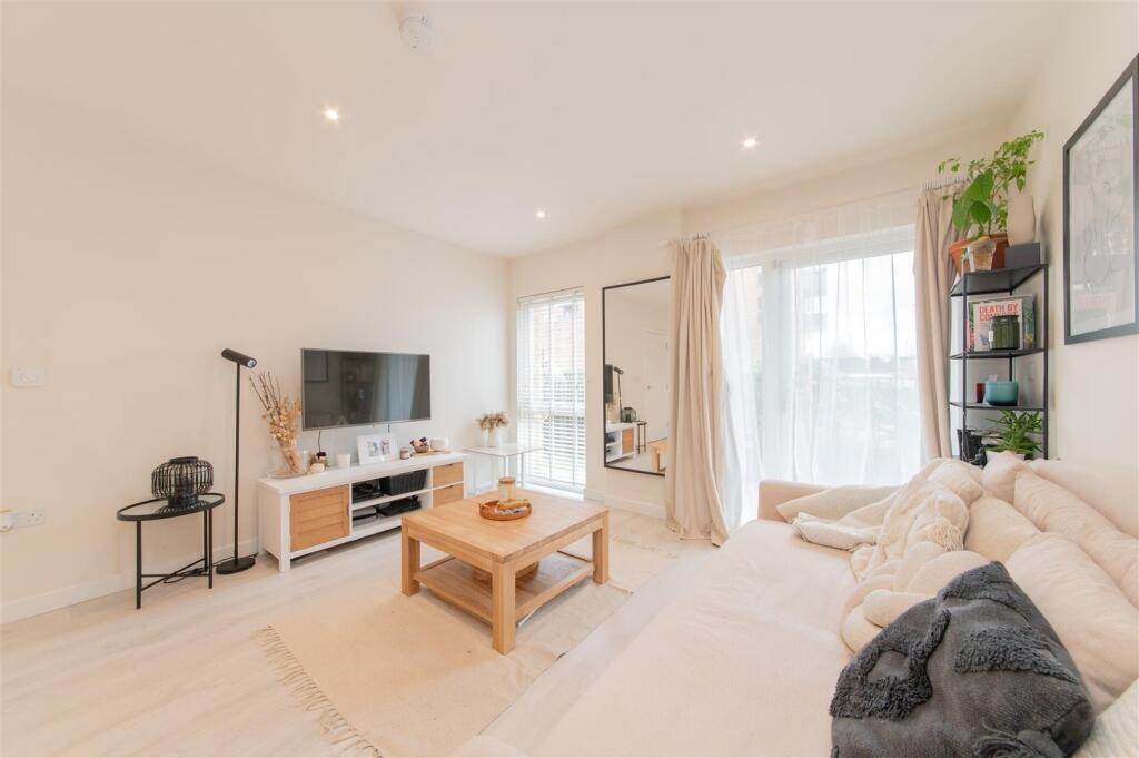 Main image of property: Bittacy Hill, Mill Hill, London