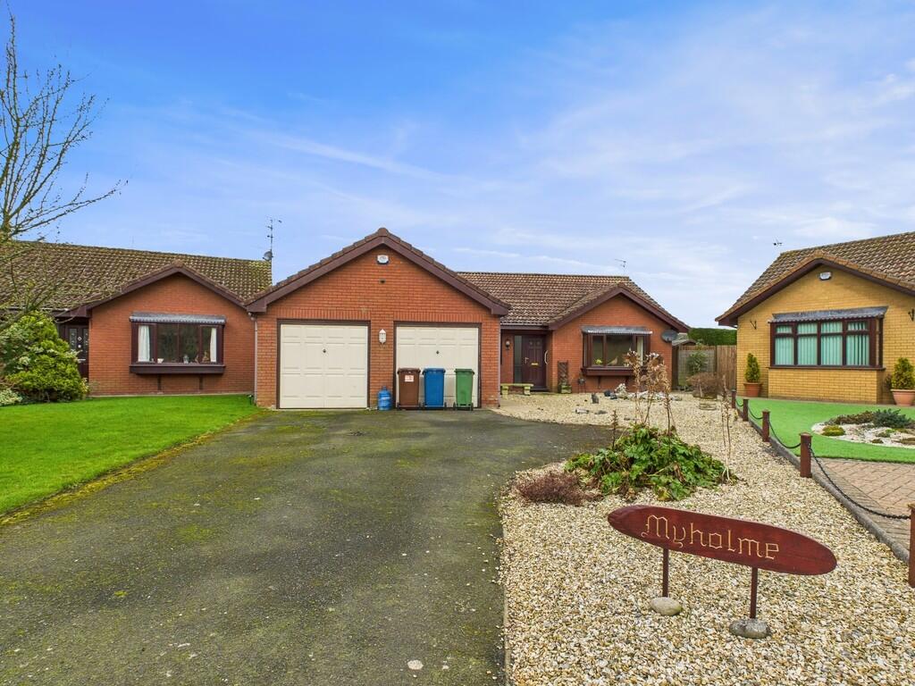 Main image of property: Myholme, 11 Church View