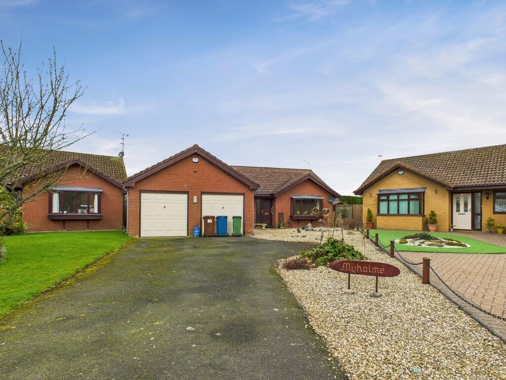 Main image of property: Myholme, 11 Church View