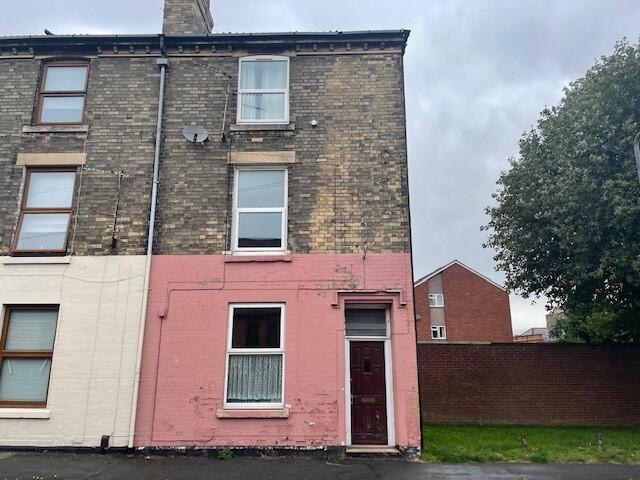 Main image of property: LAUNDER, TERRACE, GRANTHAM, LINCS, 