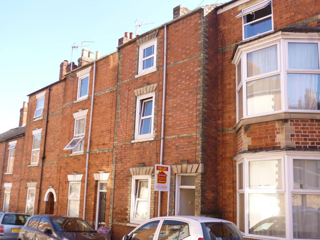 Main image of property: 52 Oxford Street, Grantham, NG31