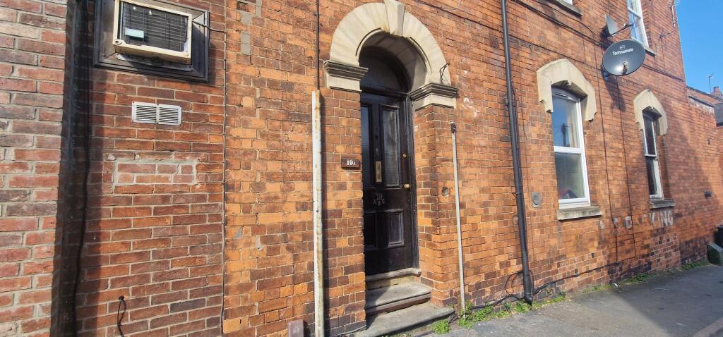 Main image of property: London Road, Grantham, NG31