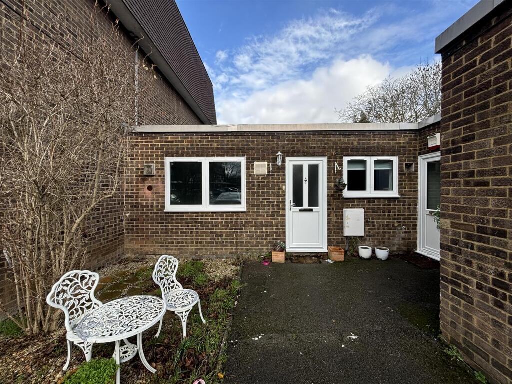 Main image of property: Bays Farm Court, 480 Bath Road, Longford UB7