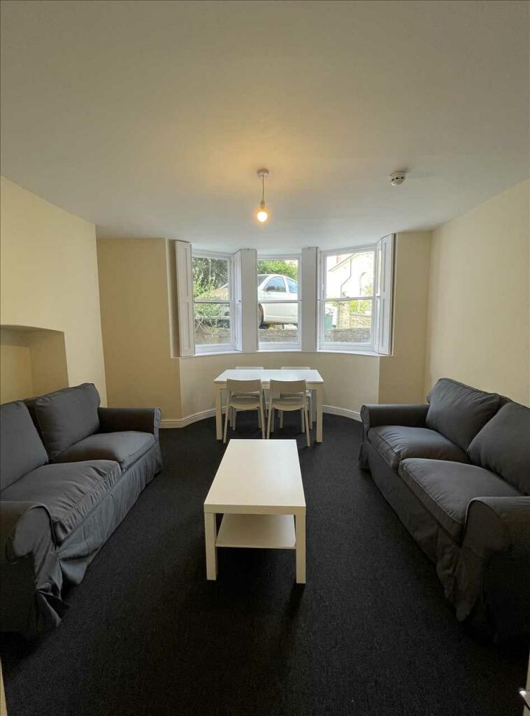 Additional property image - Garden Flat, Southfield Road