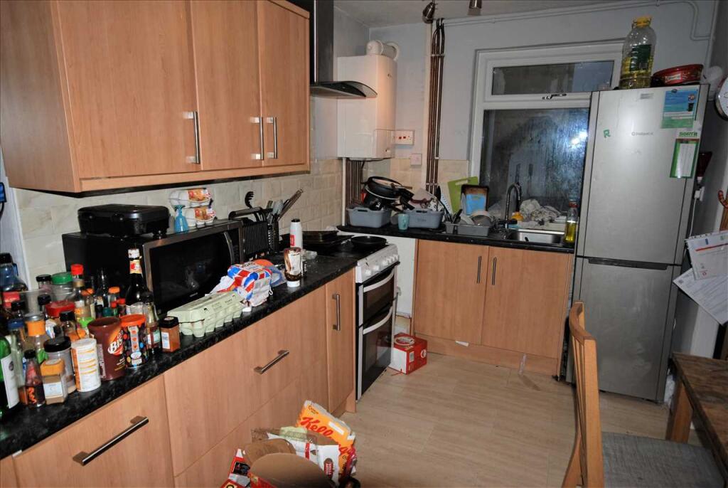 Additional property image - Warren Road