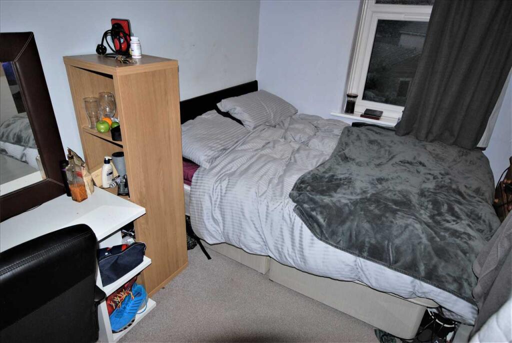 Additional property image - Warren Road