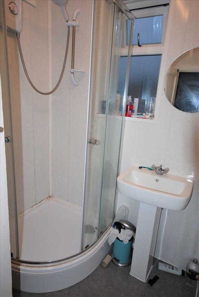 Additional property image - Warren Road