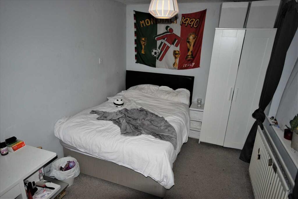 Additional property image - Warren Road