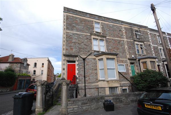 Main image of property: Roslyn Road