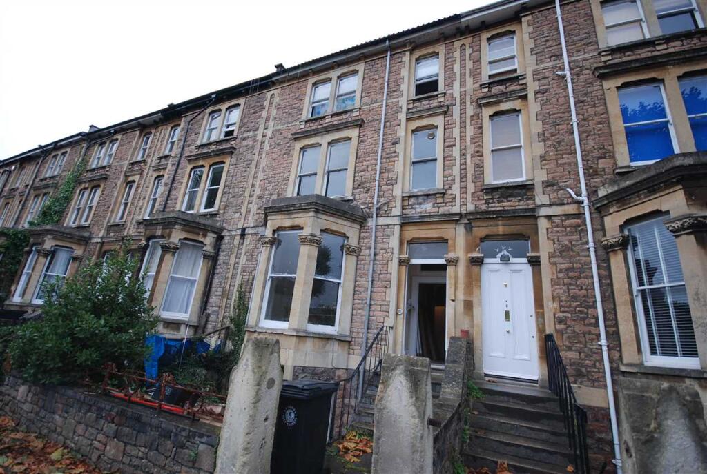 Main image of property: First Floor Flat Alma Vale Road