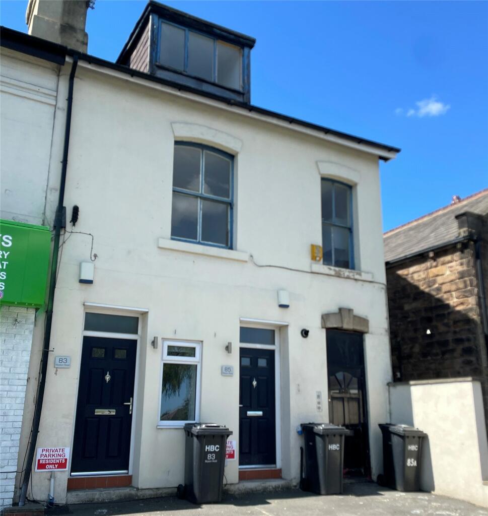 3 bedroom apartment for sale in Skipton Road, Harrogate, North