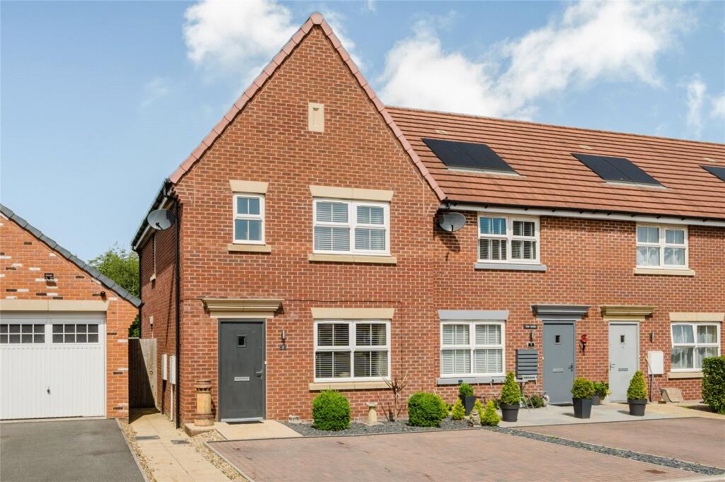Main image of property: Moorlands Fold, Killinghall, Harrogate, North Yorkshire, HG3